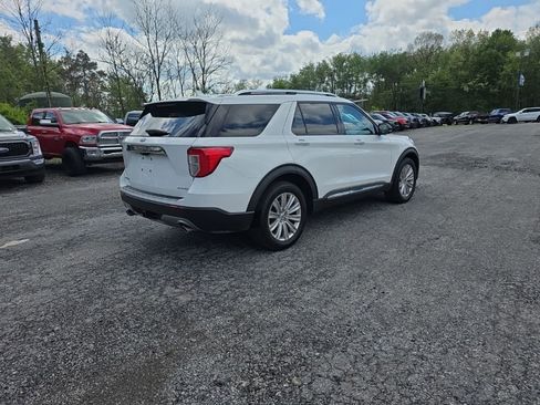 Used 2021 Ford Explorer Limited w/ Equipment Group 301A AWD/4WD image 6