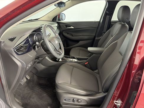 Certified 2023 Buick Encore GX Preferred w/ Cold Weather Comfort Package AWD/4WD image 6
