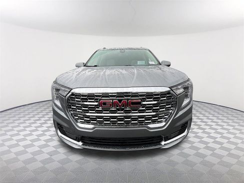 Used 2024 GMC Terrain Denali w/ Denali Premium Package image 2