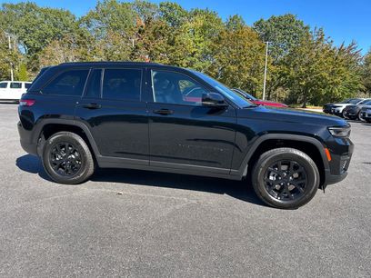 New 2025 Jeep Grand Cherokee Laredo