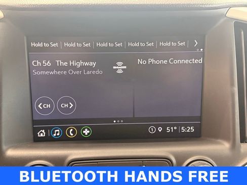 Used 2024 GMC Terrain SLT image 25