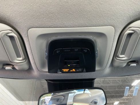 Used 2025 Toyota Corolla LE FWD image 16