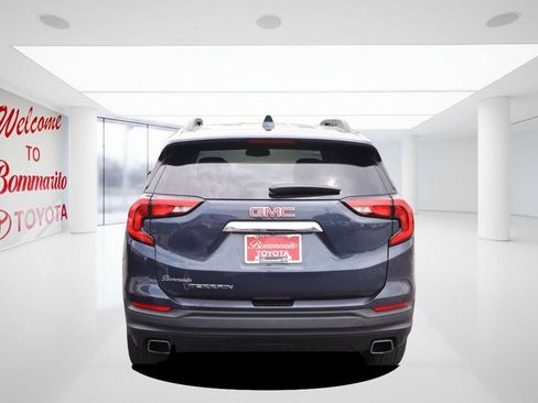 Used 2018 GMC Terrain SLE w/ Driver Convenience Package FWD image 6