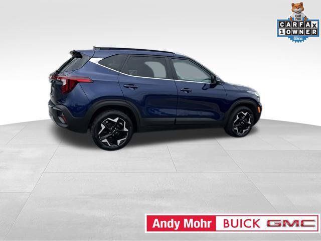 Used 2024 Kia Seltos EX FWD image 17