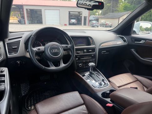 Used 2013 Audi Q5 3.0T Premium Plus w/ Audi MMI Navigation Plus Pkg AWD/4WD image 19