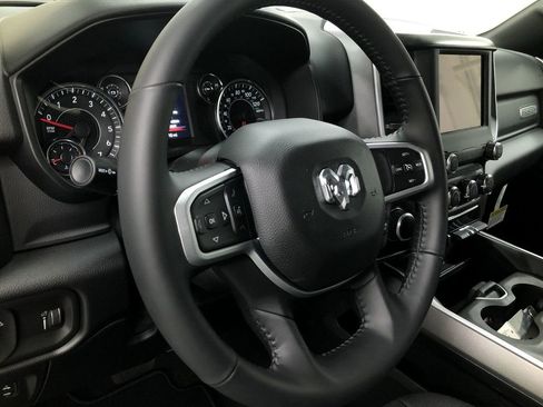 Used 2021 RAM 1500 Big Horn AWD/4WD image 14