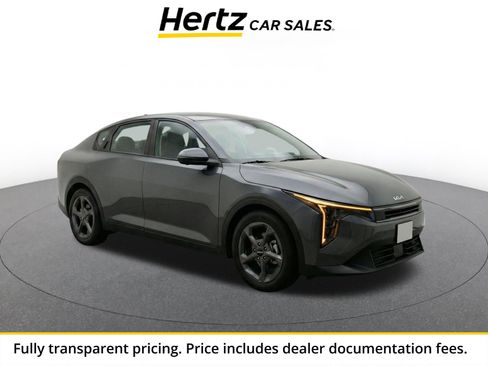 Used 2025 Kia K4 FWD image 1