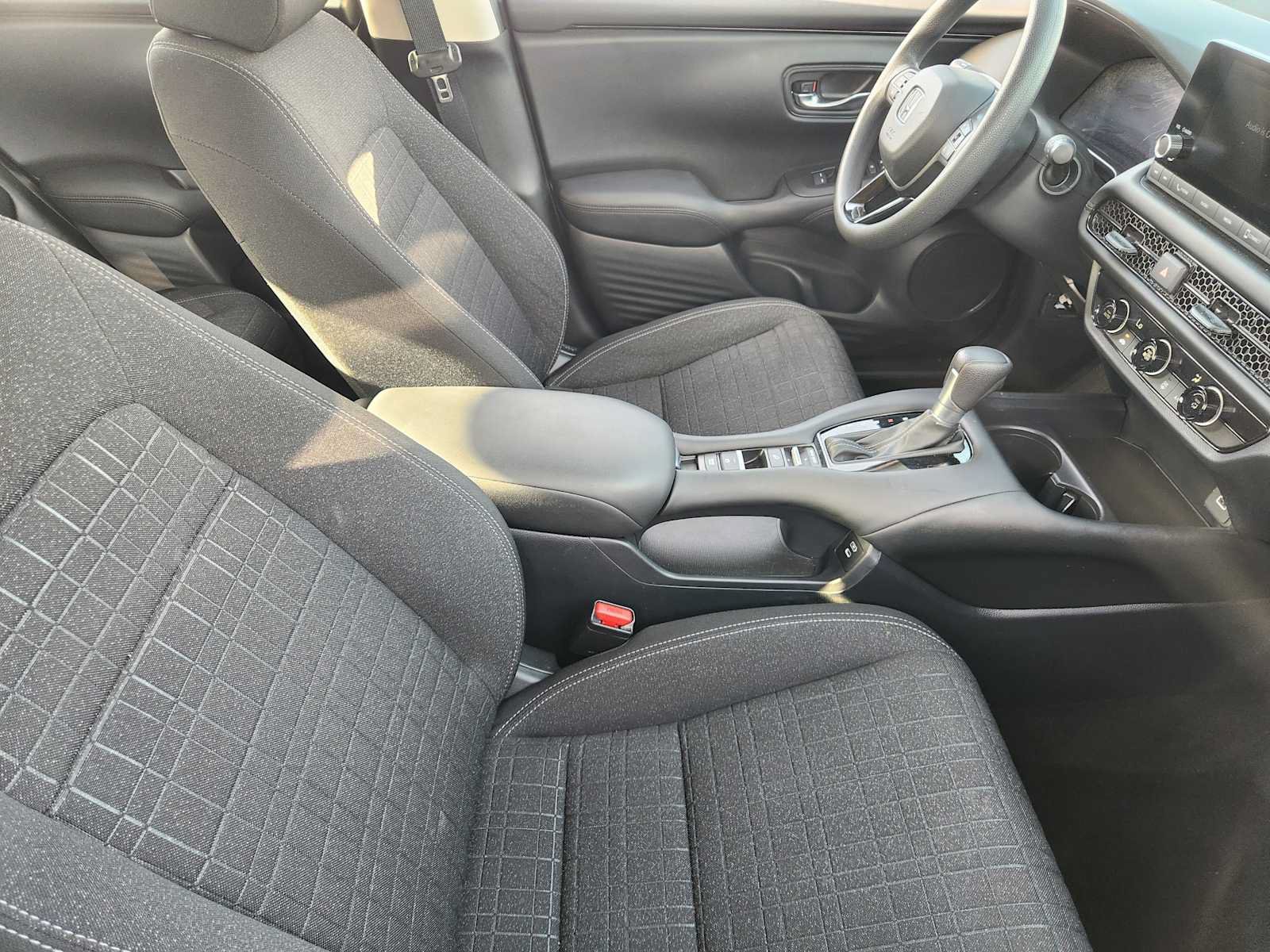 Certified 2024 Honda HR-V LX image 13