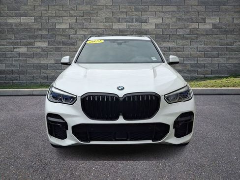 Used 2022 BMW X5 xDrive40i w/ M Sport Package AWD/4WD image 2