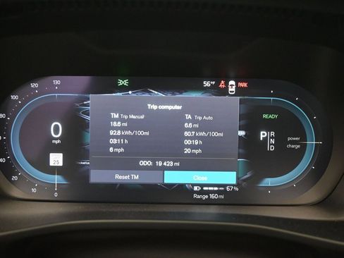 Used 2023 Volvo XC40 Recharge Ultimate w/ Protection Package Premier image 16