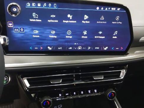 New 2026 Chevrolet Traverse LT w/ Sun and Wheel Package image 20