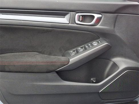 Used 2025 Honda Civic Type R image 14