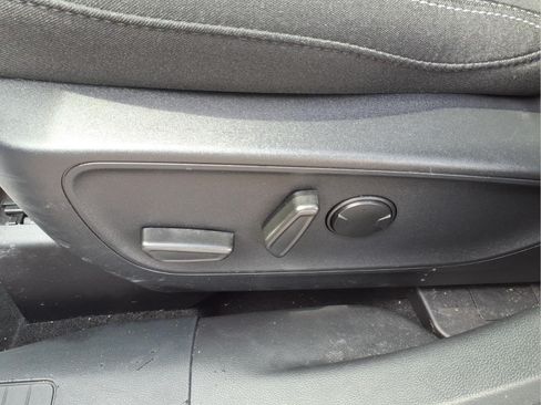 Used 2024 Ford Escape Active AWD/4WD image 13