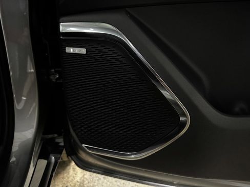 New 2026 Chevrolet Traverse RS AWD/4WD image 97