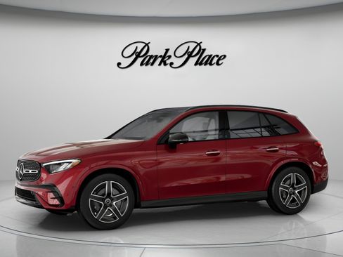 Certified 2026 Mercedes-Benz GLC 300 image 3