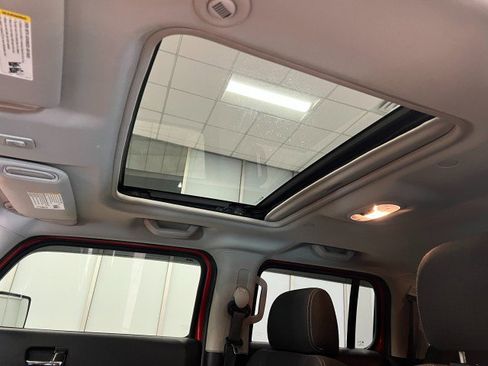 Used 2008 HUMMER H3 image 23