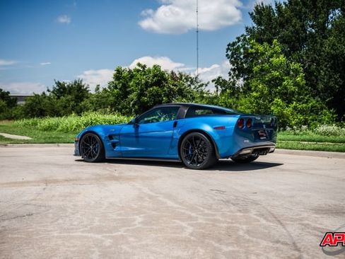 Used 2010 Chevrolet Corvette ZR1 RWD image 21