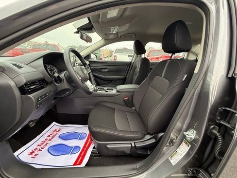 New 2025 Nissan Sentra SV image 12