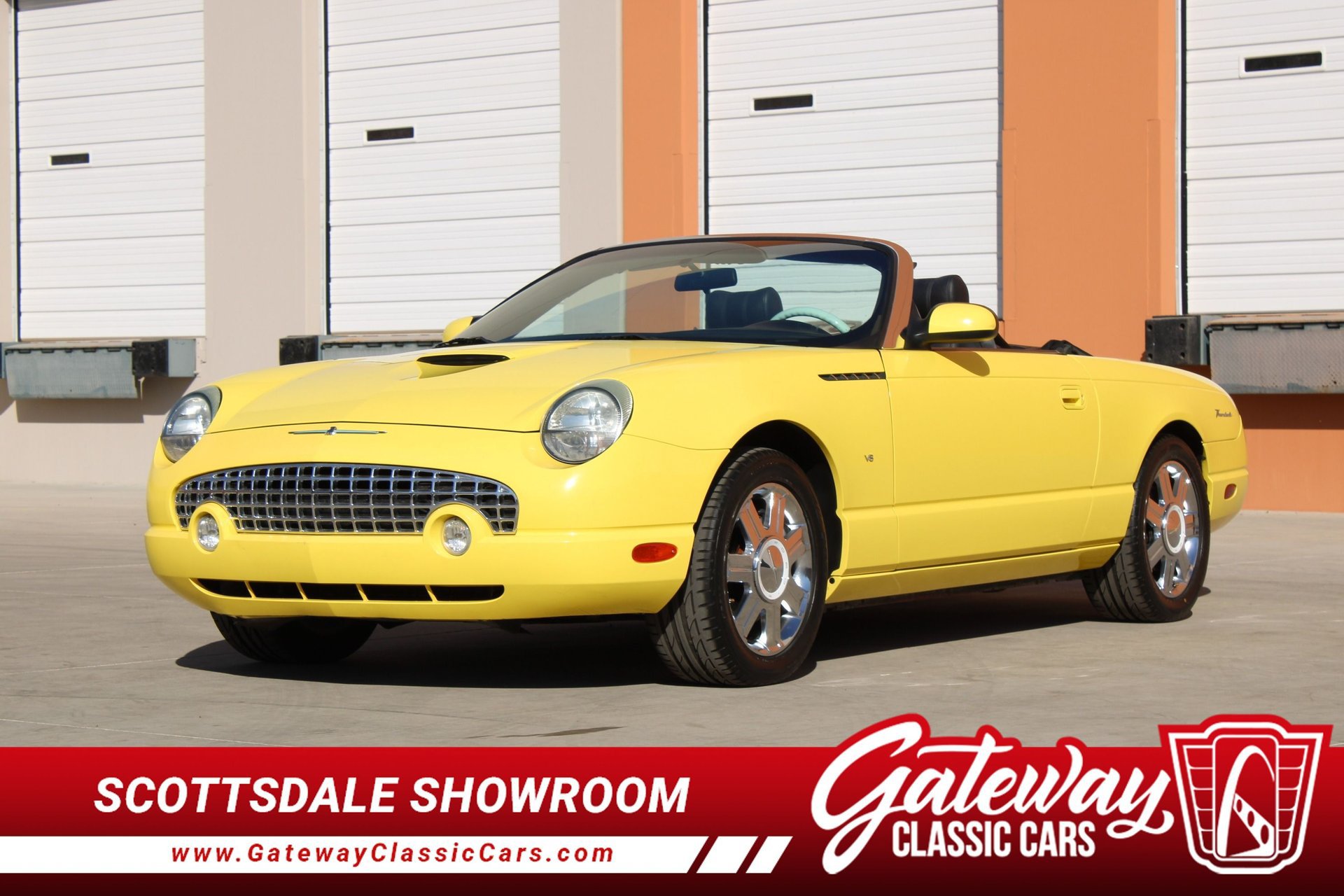Used 2004 Ford Thunderbird RWD image 1