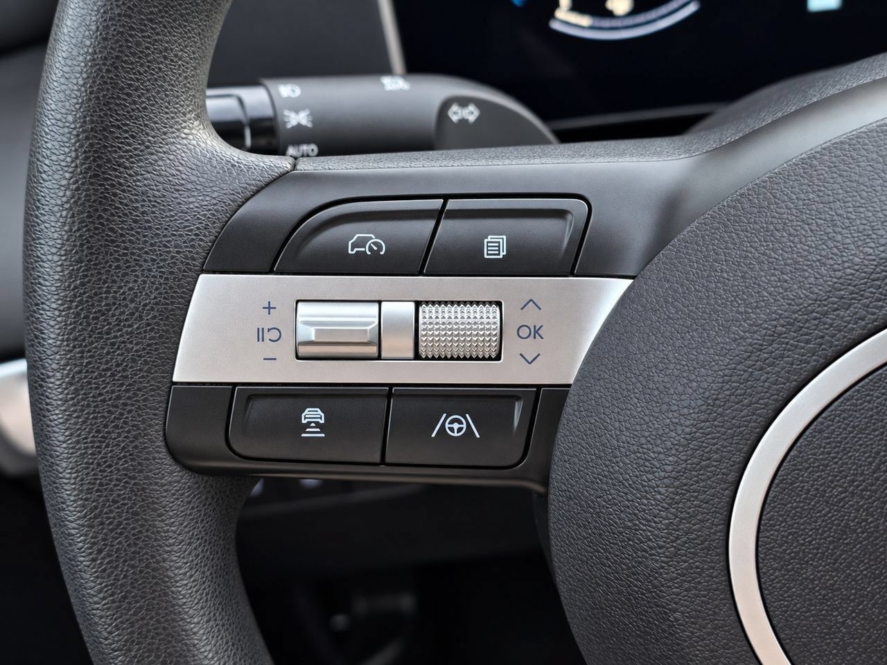 Used 2025 Hyundai Tucson SEL FWD image 24
