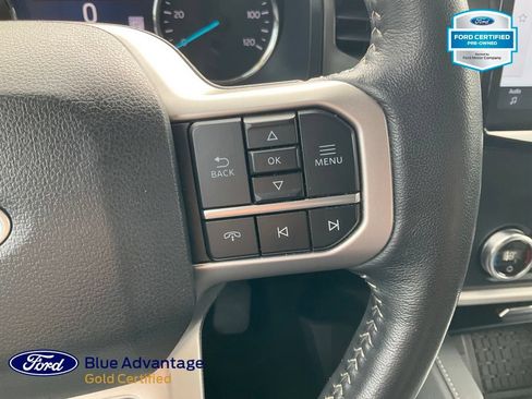 Used 2024 Ford Expedition XLT AWD/4WD image 9
