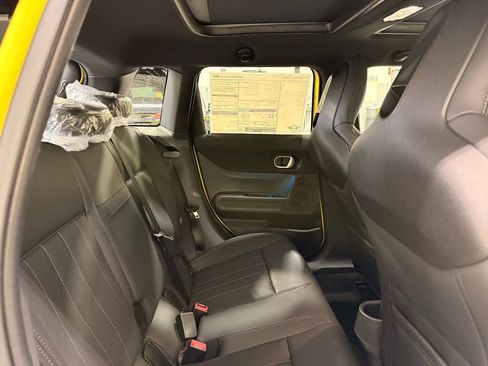 New 2026 MINI Cooper S image 26