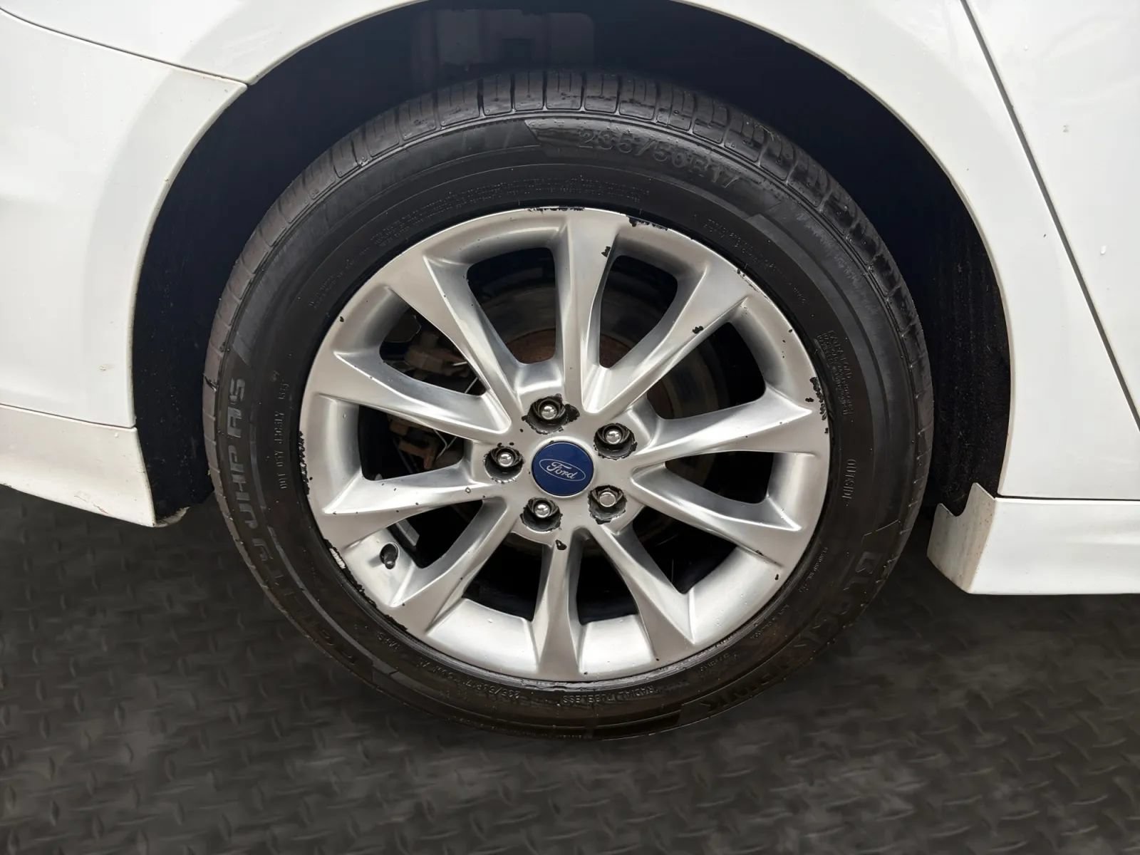 Used 2017 Ford Fusion SE w/ Fusion SE Technology Package FWD image 37