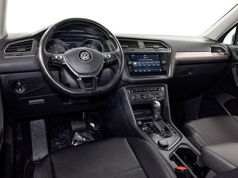 Used 2019 Volkswagen Tiguan SE image 7