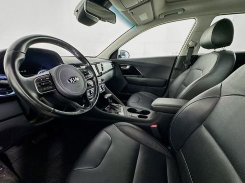 Used 2019 Kia Niro Touring FWD image 20