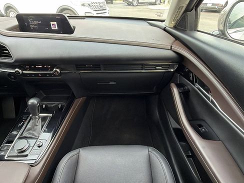 Certified 2023 MAZDA CX-30 AWD 2.5 S w/ Premium Package image 33