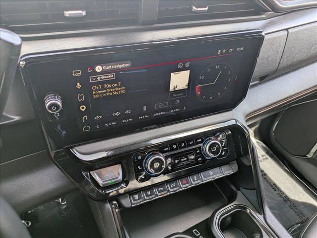Used 2024 GMC Sierra 2500 AT4 w/ AT4 Premium Plus Package AWD/4WD image 11