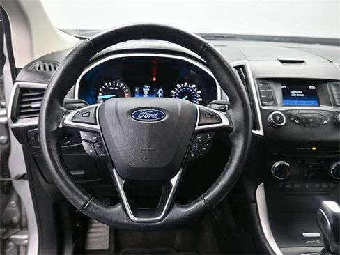 Used 2017 Ford Edge SEL image 7