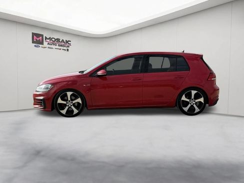 Used 2018 Volkswagen GTI S FWD image 5