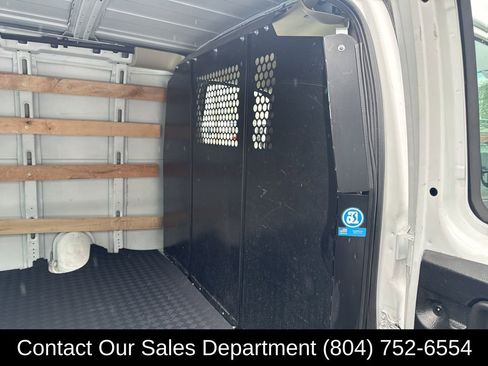 Used 2024 GMC Savana 2500 w/ Driver Convenience Package image 15
