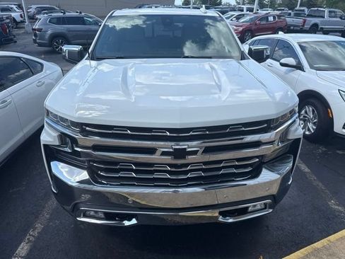 Used 2021 Chevrolet Silverado 1500 LTZ w/ LTZ Premium Package AWD/4WD image 4