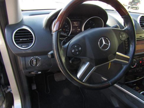 Used 2011 Mercedes-Benz ML 350 ML350 4MATIC image 7
