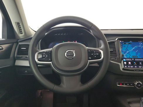 Certified 2023 Volvo XC90 B5 Core w/ Climate Package AWD/4WD image 19