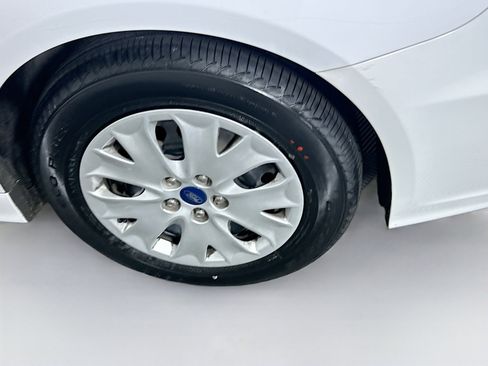 Used 2019 Ford Fusion S image 11