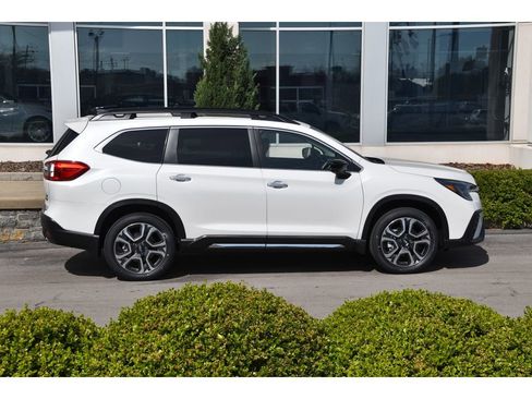 New 2026 Subaru Ascent Touring AWD/4WD image 3