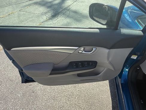 Used 2014 Honda Civic EX image 17