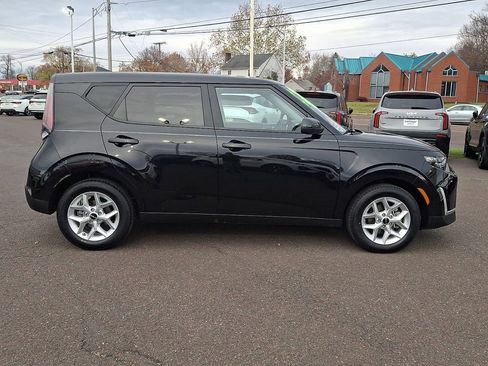 Certified 2023 Kia Soul LX w/ Option Group 015 image 8