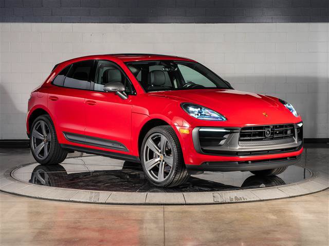 Used 2025 Porsche Macan Turbo AWD/4WD image 7