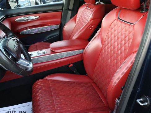 Used 2022 Genesis GV70 3.5T Sport w/ Sport Advanced Package image 13