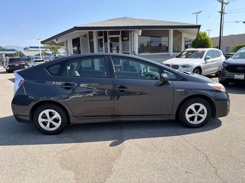 Used 2013 Toyota Prius Three FWD image 8