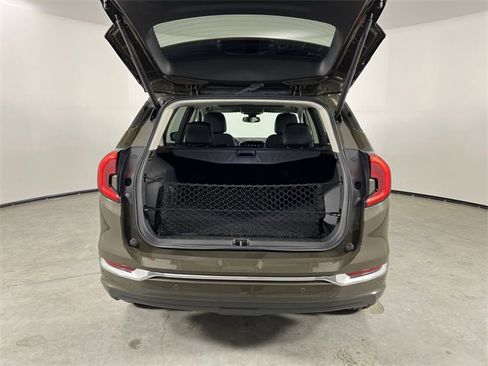 Certified 2024 GMC Terrain Denali w/ Denali Premium Package image 27