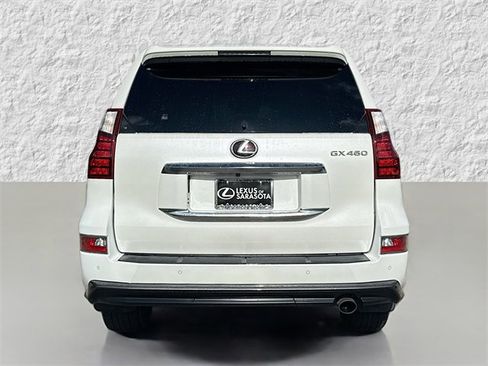 Used 2021 Lexus GX 460 Premium image 4