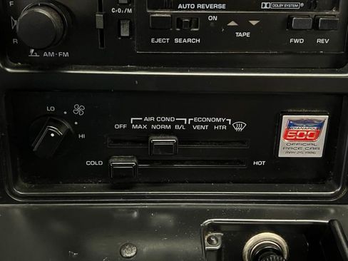 Used 1986 Chevrolet Corvette Convertible image 36