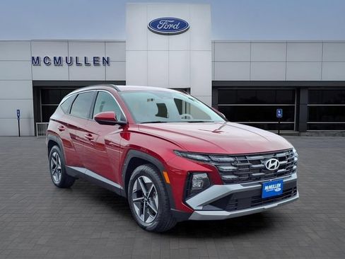 Used 2025 Hyundai Tucson SEL FWD image 9