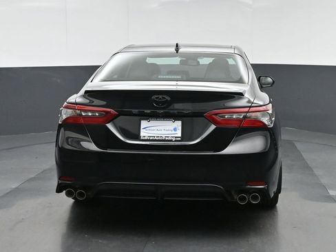 Used 2022 Toyota Camry XSE image 6