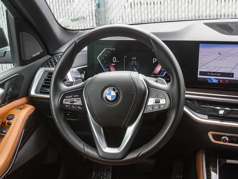 Certified 2024 BMW X5 sDrive40i RWD image 11
